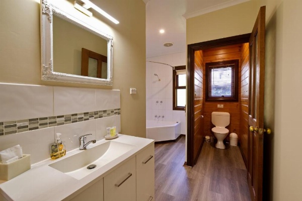 Tranquilles Bed and Breakfast image 16